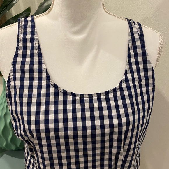 Vineyard Vines double layer navy top size M - Picture 6 of 9